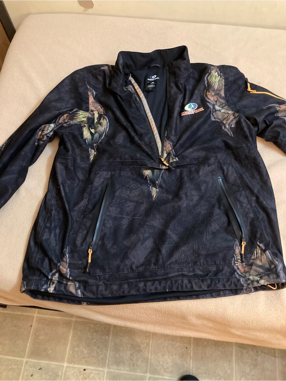 Mossy Oak Men's Camo 1/4 Zip Pullover Jacket L Polyester Zippered Pockets
